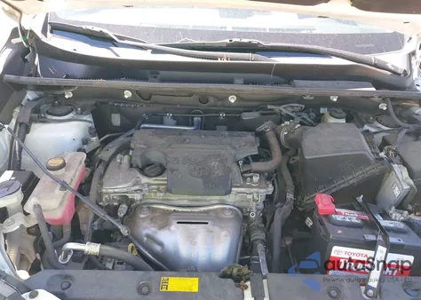 2015 Toyota Rav4 Limited z USA, uszkodzony, nr VIN 2T3YFREV3FW172621